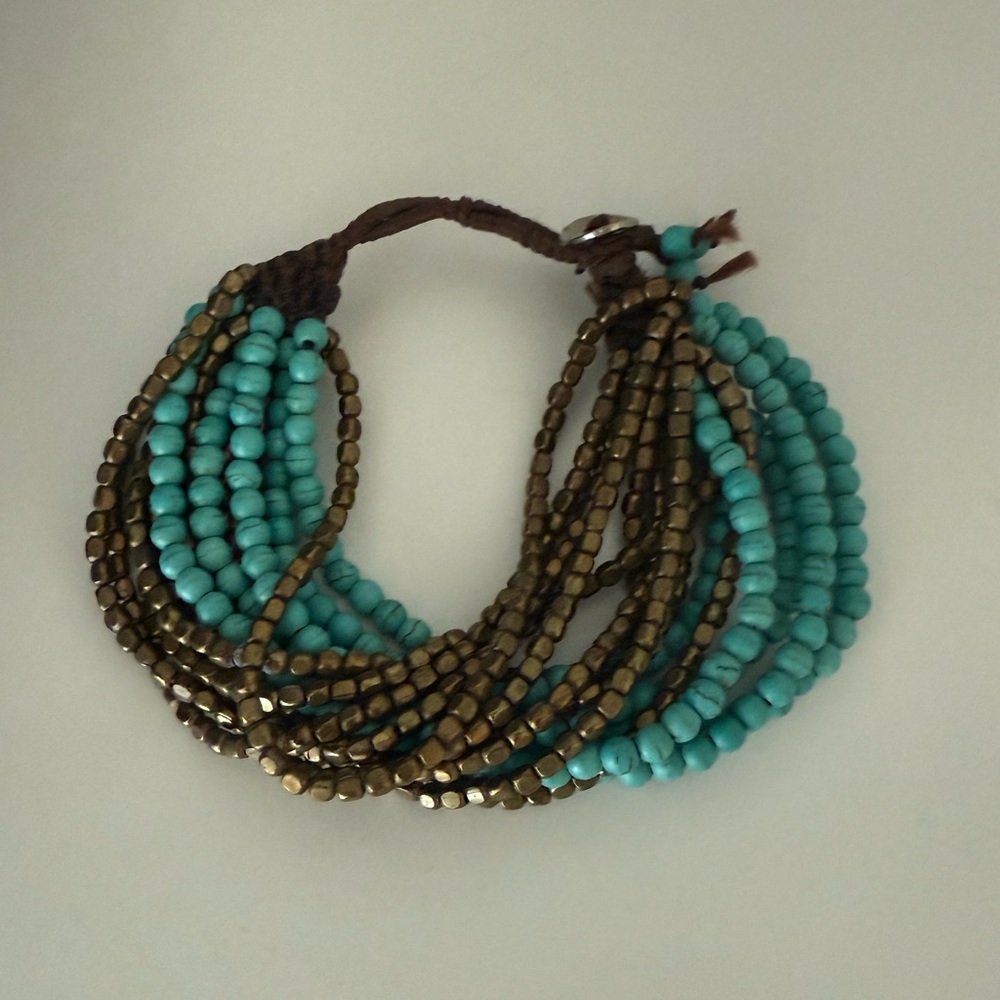 Layered beaded bracelet